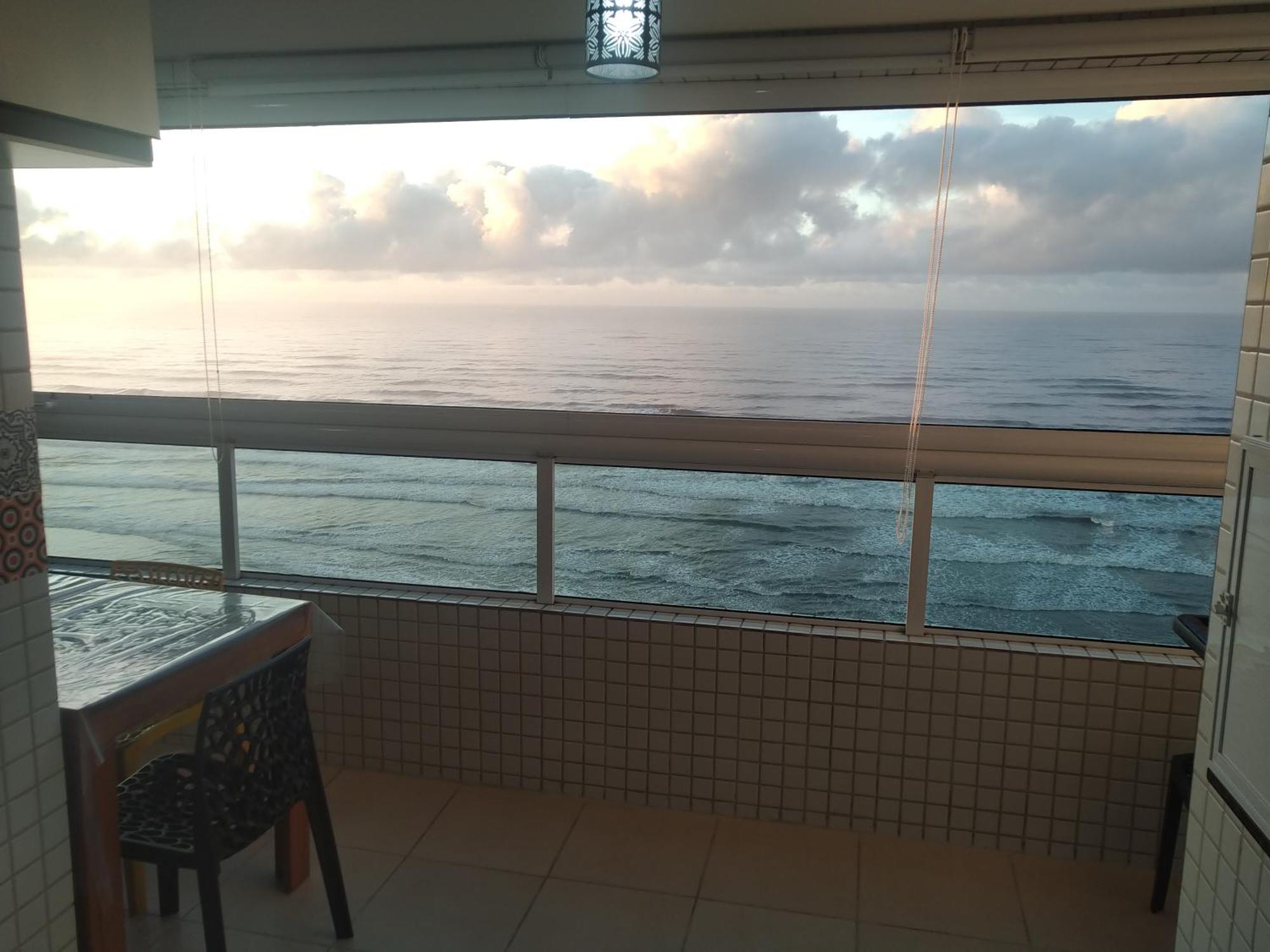 Apartamento Frente Mar Pe Na Areia プライア・グランデ エクステリア 写真