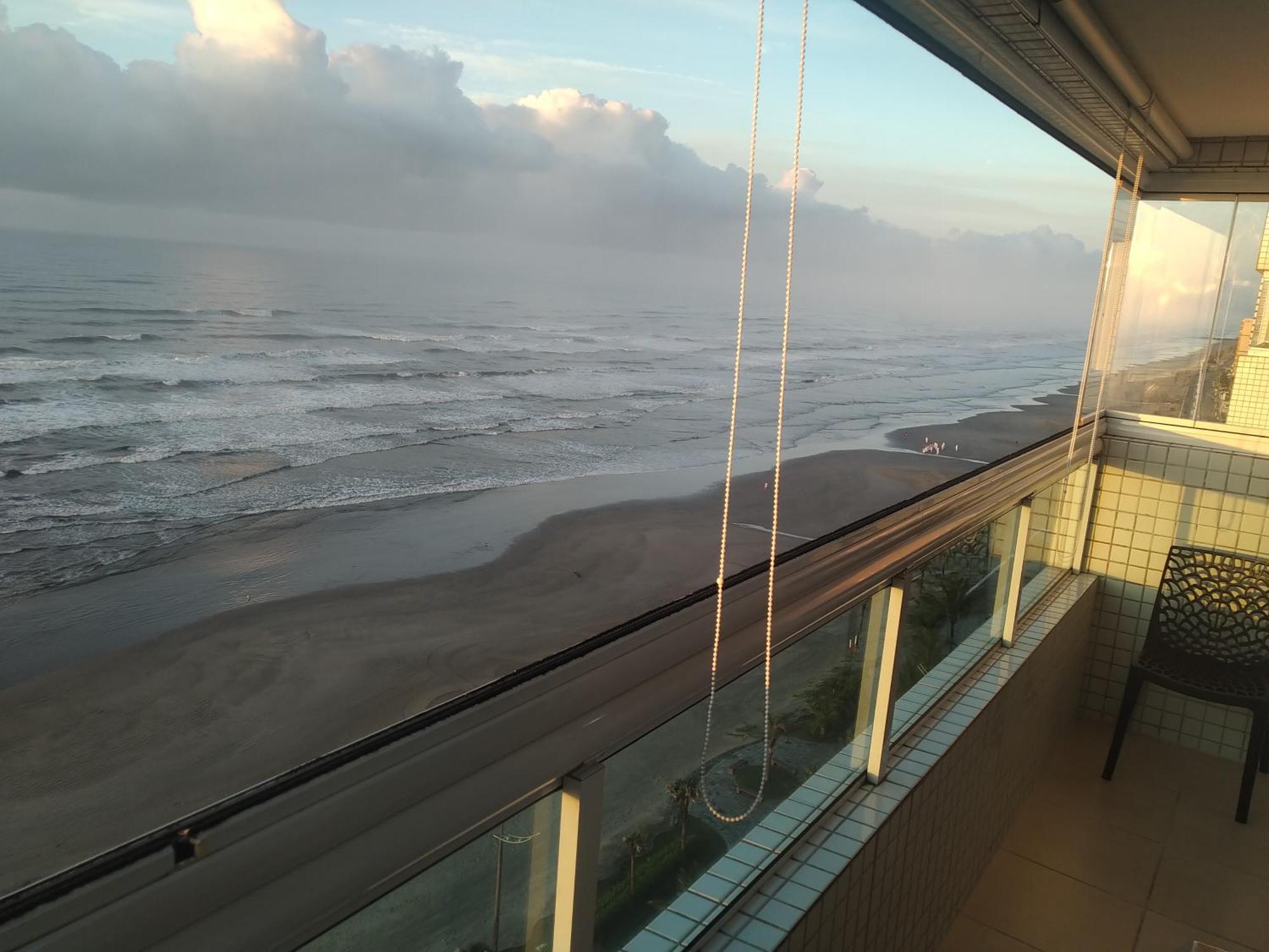 Apartamento Frente Mar Pe Na Areia プライア・グランデ エクステリア 写真
